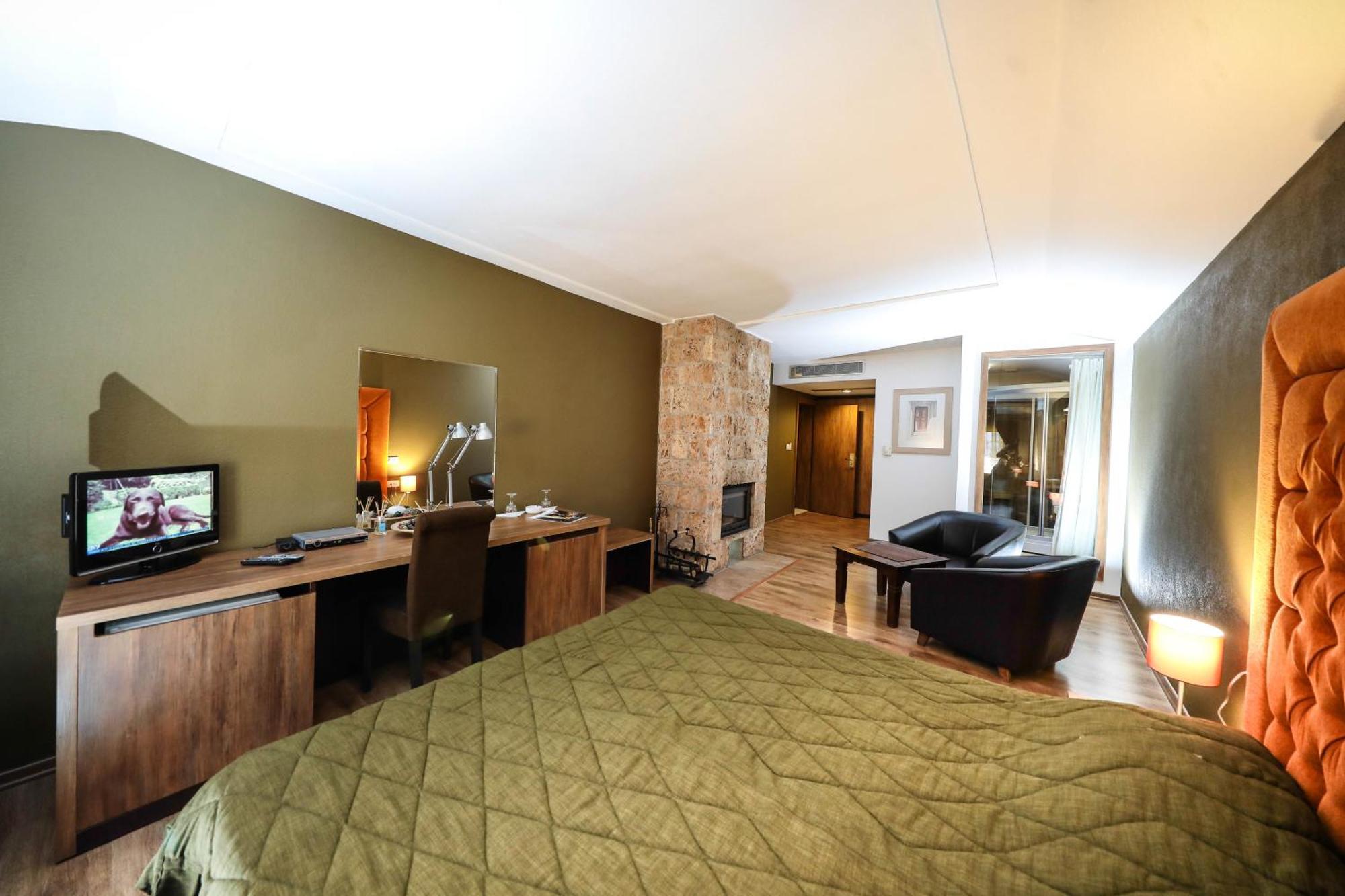 Hotel Carshia E Jupave Gjakova Eksteriør billede