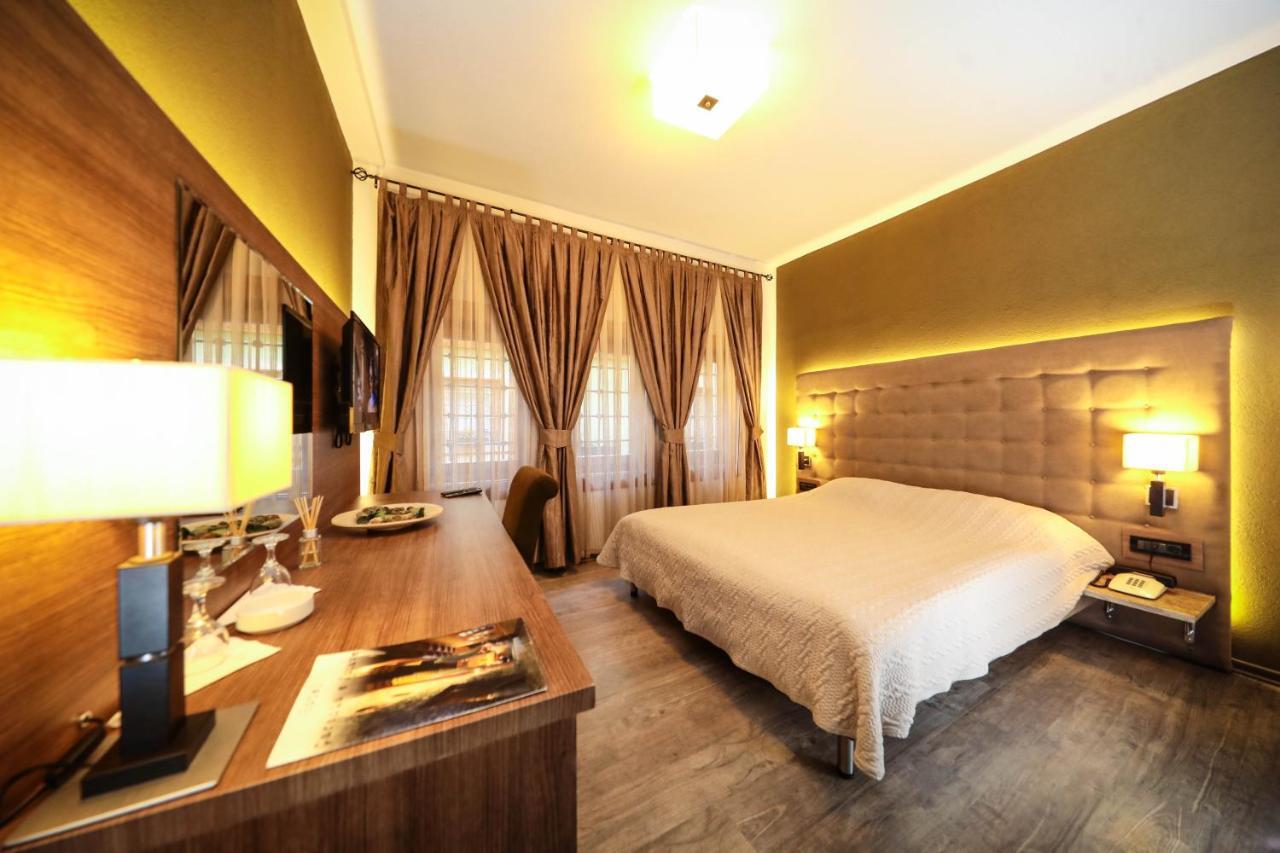 Hotel Carshia E Jupave Gjakova Eksteriør billede